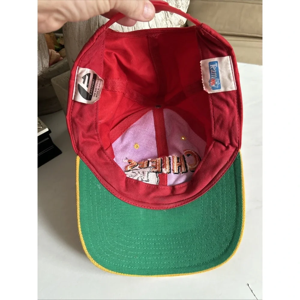 Vintage Team NFL KANSAS CITY CHIEFS (Adjustable Snap Back) Cap